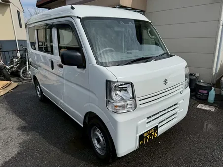 修理を終えた軽バン